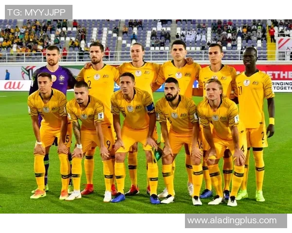 深圳足球队领跑最新足球团队协作排行榜前十名分析与展望